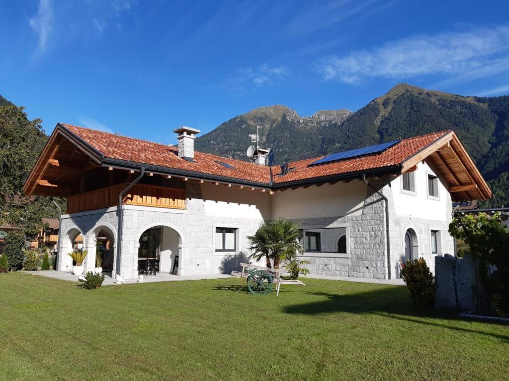 B&B Casa Il Sasso Pinzolo Kültér fotó