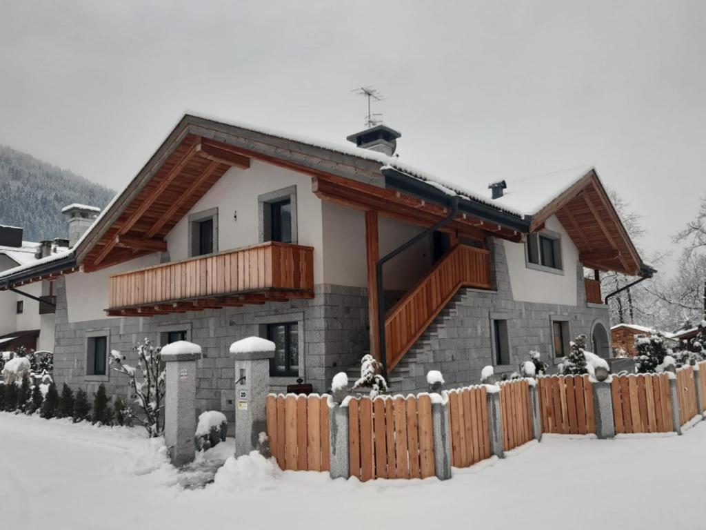 B&B Casa Il Sasso Pinzolo Kültér fotó